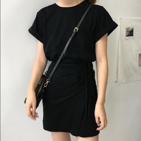 Tie sash tee shirt dress - Picture 4 of 6